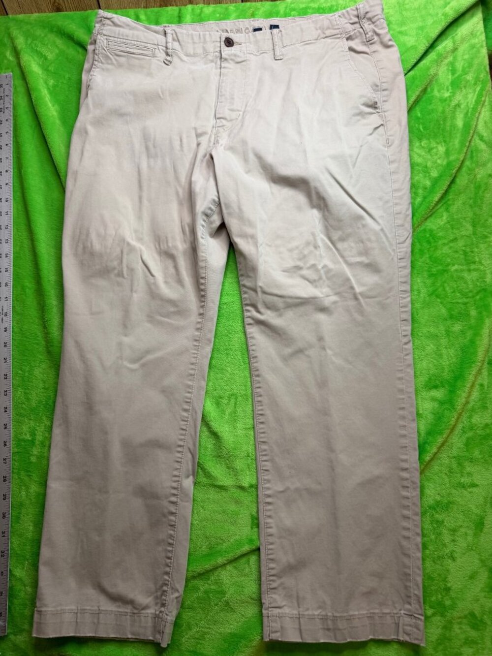 American Eagle Men's Khaki Pants Size 40x32 Beige Chino